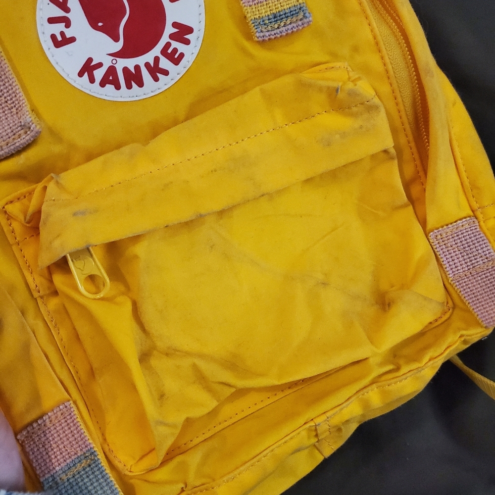 Fjallraven Kanken Mini - Picture 3 of 7